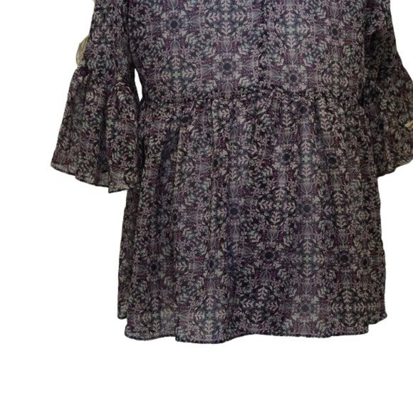 BCBG BOHO Poet top with ruffle sleeve blouse pink green xs - Picture 8 of 10